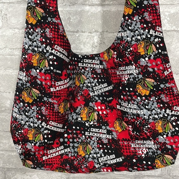 Handcrafted Chicago Blackhawks Purse - Picture 1 of 9
